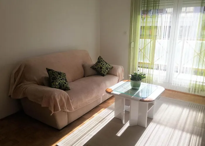 Kika Apartament *